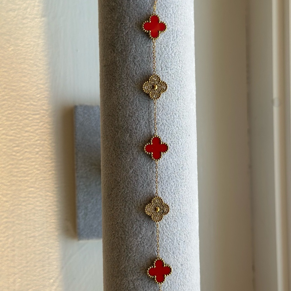 Stainless Steel Chic Gold and Red Clover Bracelet